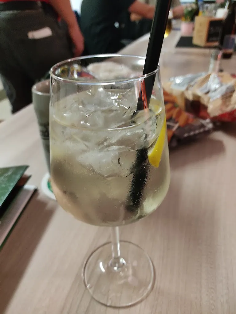 Claudia_Gaststätte „Zur Sportmeile“_Roßtal_review