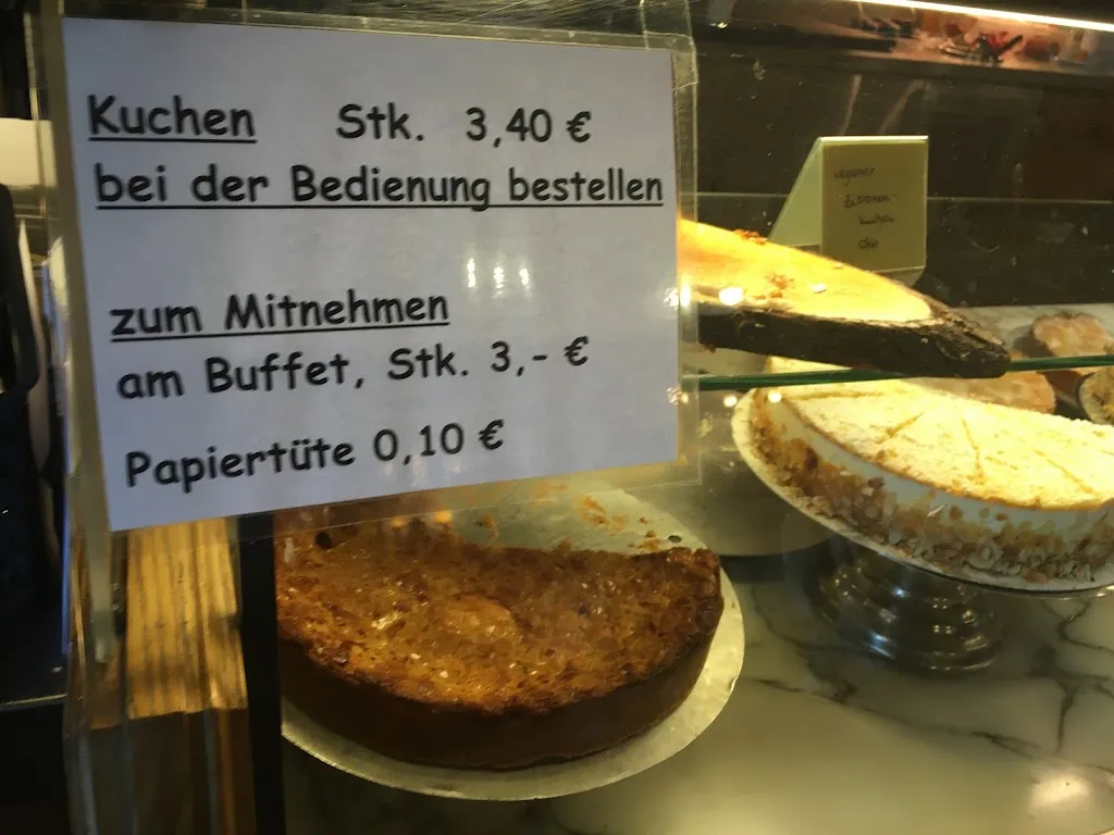 Paul Donovan_Cafe Restaurant Angermaier_Rottach-Egern_review