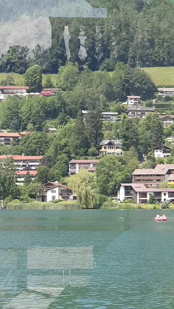 Haubentaucher_Rottach-Egern_slider_image_2