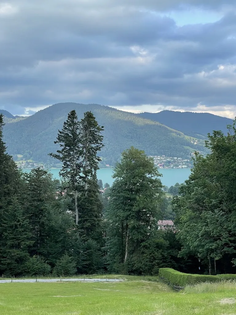 Hassan H_Freihaus Brenner am Tegernsee_Wiessee_review