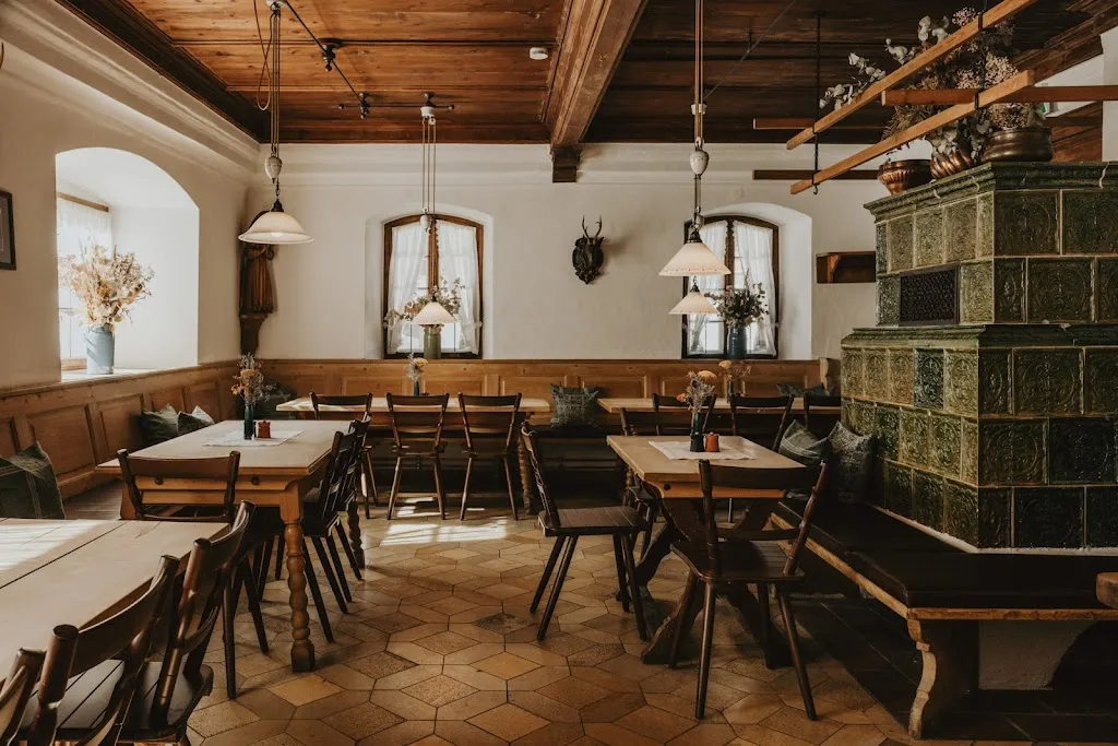 Herzogliches Gasthaus Altes Bad_Kreuth_slider_image_1