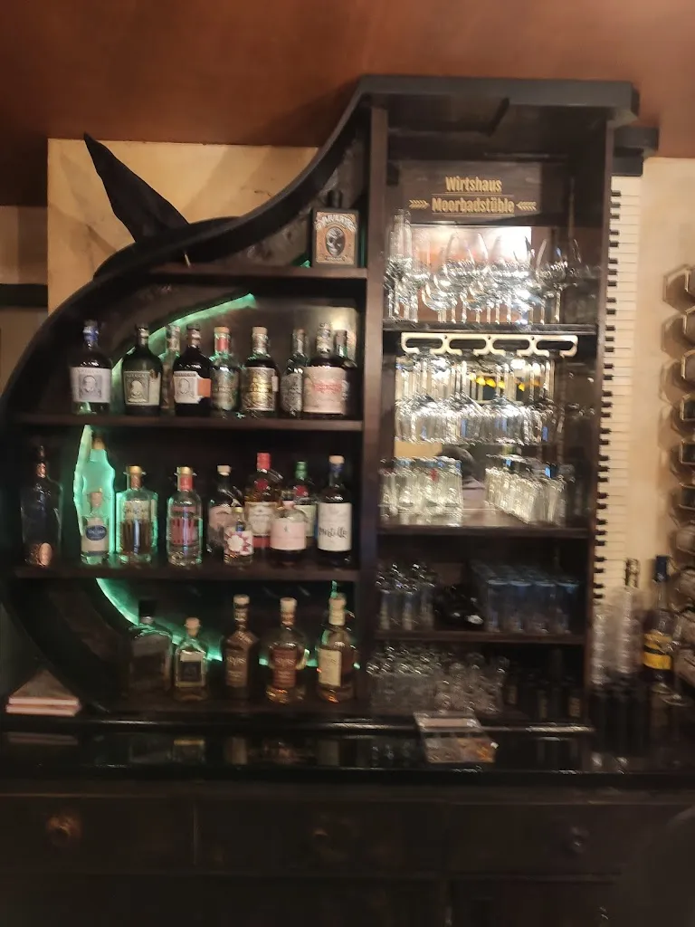 Kurt Hinderhofer_Wirtshaus Moorbadstüble_Schussenried_recensione