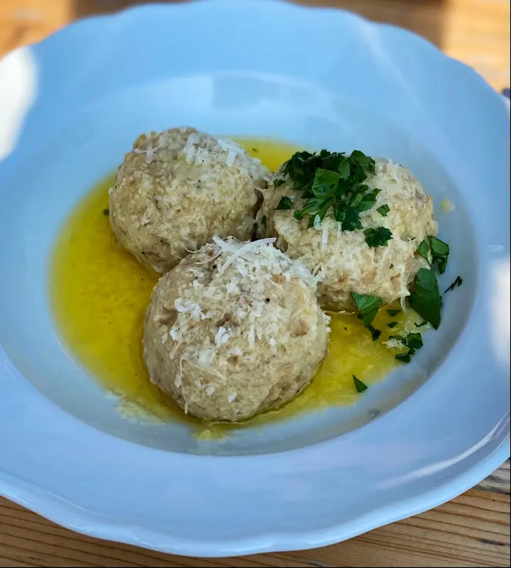 Constantin (World Travelers)_Wirtshaus am Steg_Ammersee_review