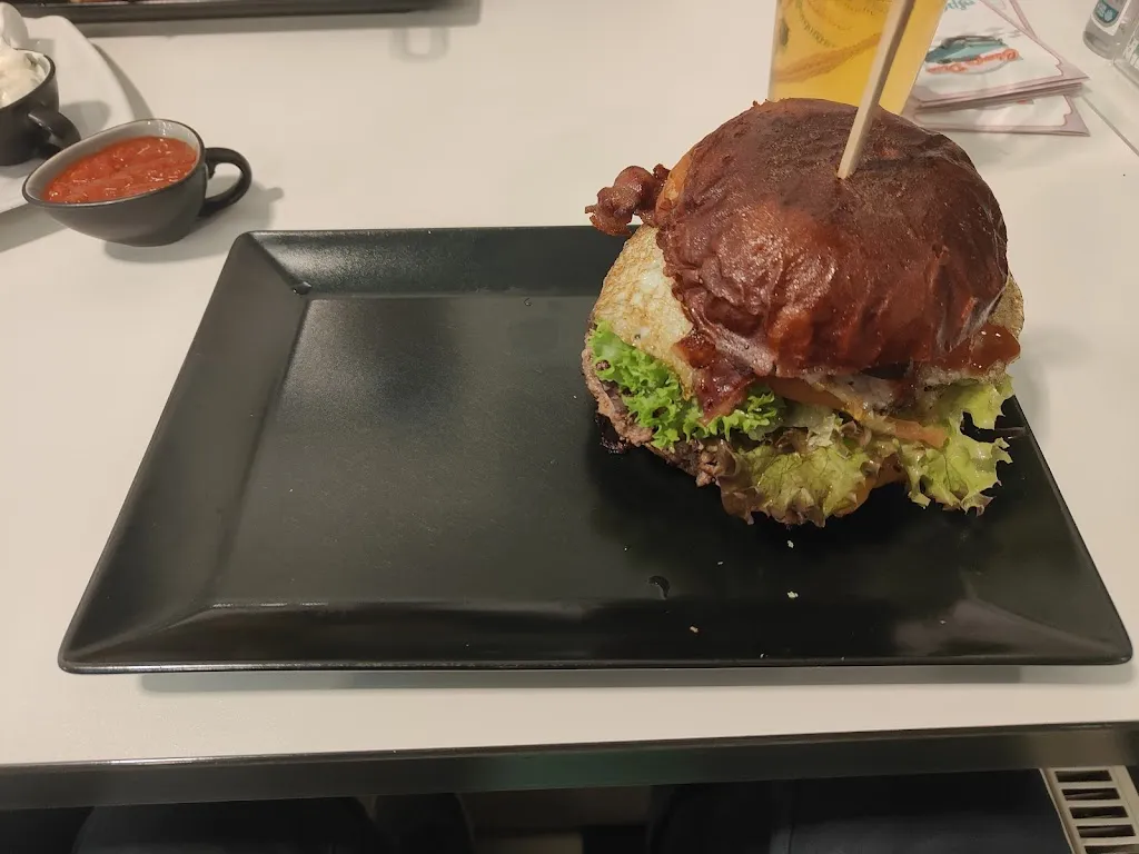 Archit Srivastava_Chevy's Diner_Schussenried_review