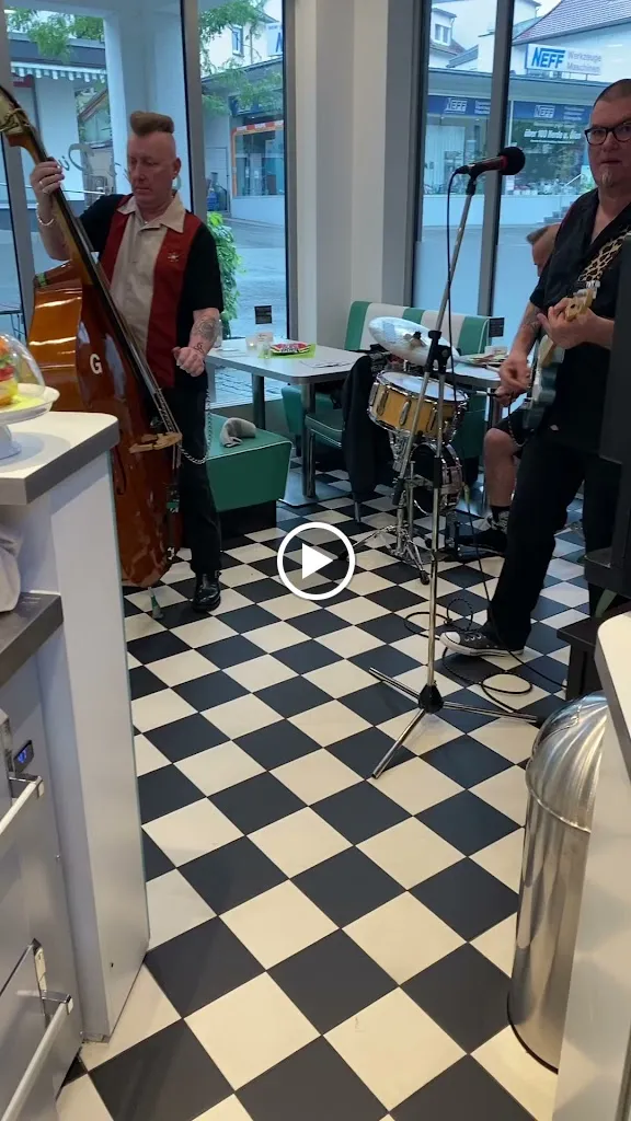 Chevy's Diner_Schussenried_slider_image_2