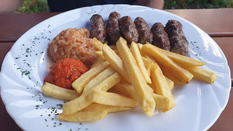 Sandra Magister (Die Wirre Irre)_Restaurant Croatia_Schongau_review