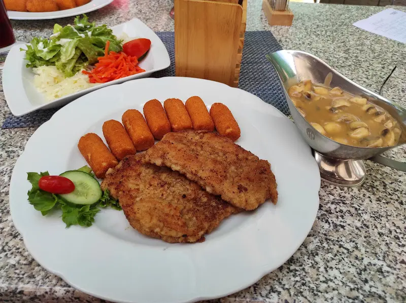 Gaststätte Am Alban Park_Schonungen_slider_image_2