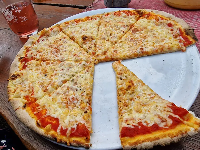 raoul octav_Waldgaststätte Schießhaus - Familie Heinz_Schweinfurt_review