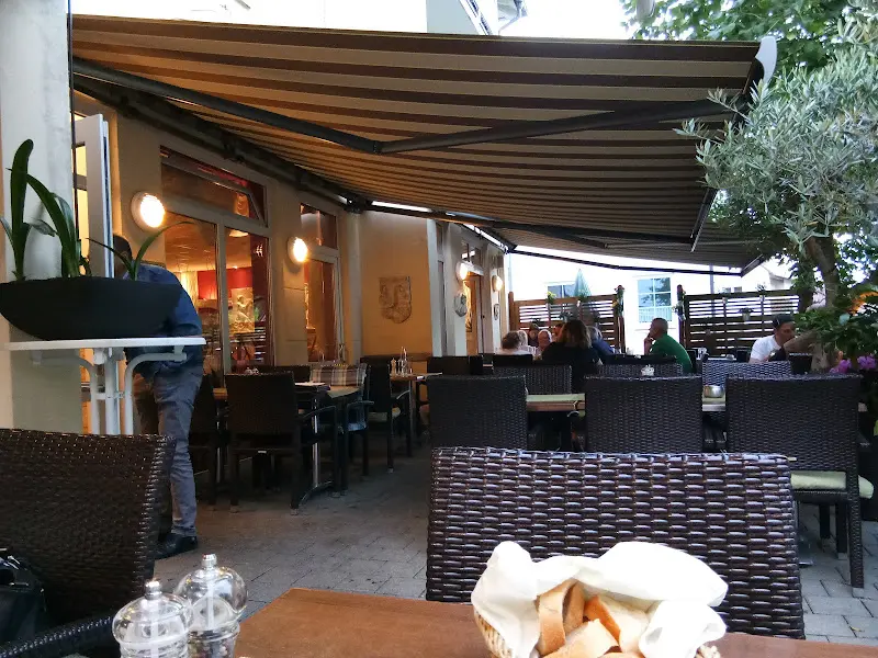 Nikolaus Sandizell_Apollon_Schrobenhausen_review