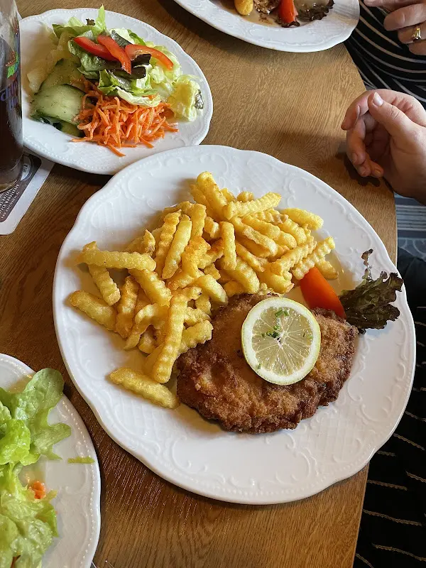 Gasthaus Schlicker restaurant in Schrobenhausen