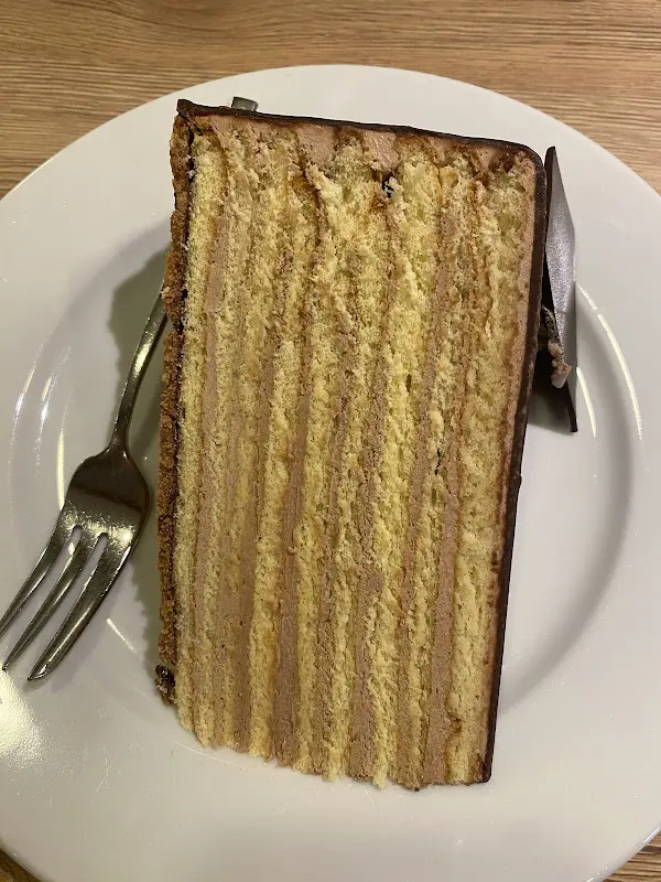 Maximillian Frankfort_Neugschwendner – old town café_Schrobenhausen_Bewertung