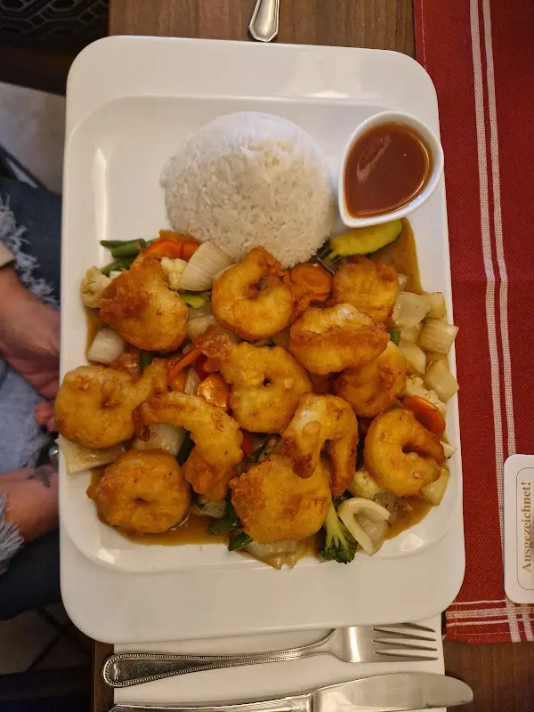 Uwe Ossmann_Hosa-Gärtla Asiatische Restaurant_Schwabach_reseña