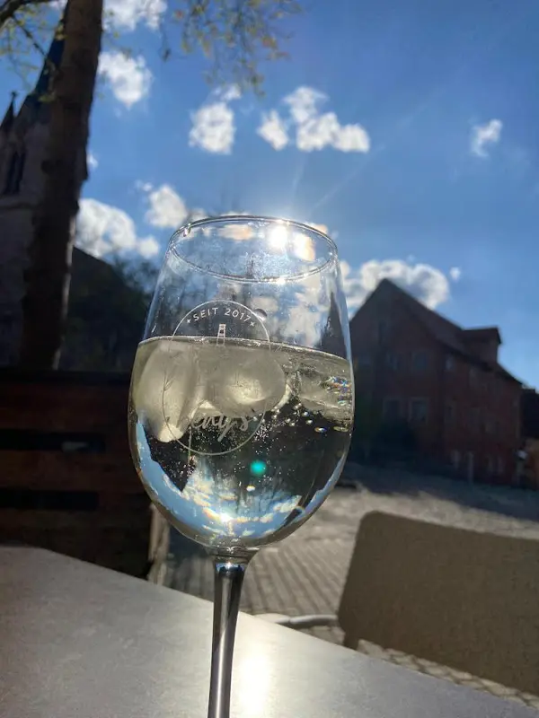 Nadine Höme_beny’s_Schwabach_reseña