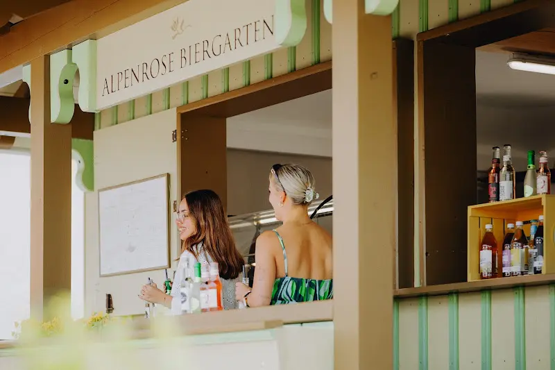 Alpenrose at the lake_Schwangau_slider_image_3