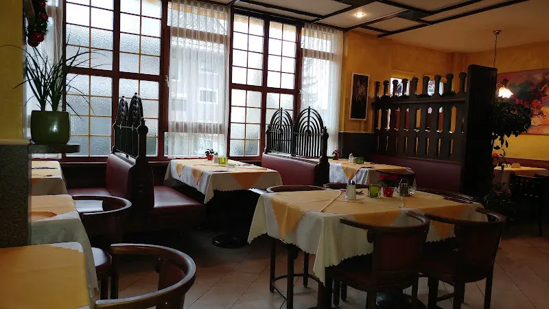 Café-Restaurant Loacker restaurant in Austria