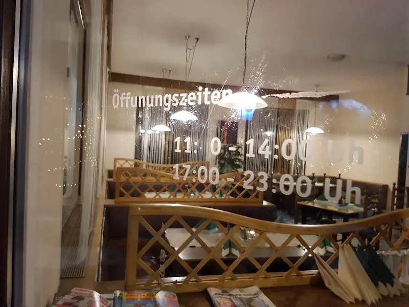 Dejan_Restaurant Pizzeria Natter_Austria_review