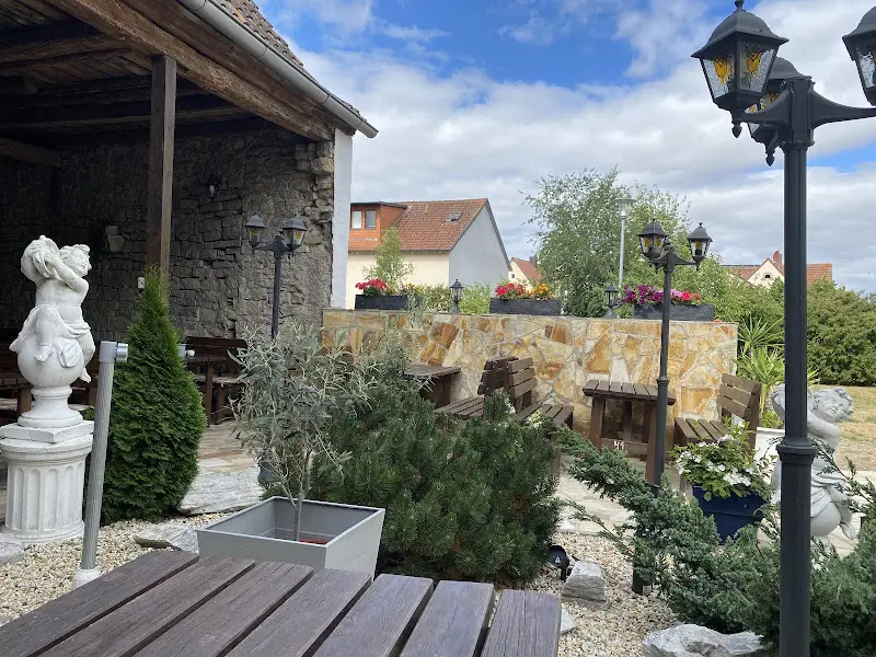 Hotel Schwarzach am Main & Restaurant "Akropolis" ristorante a Main