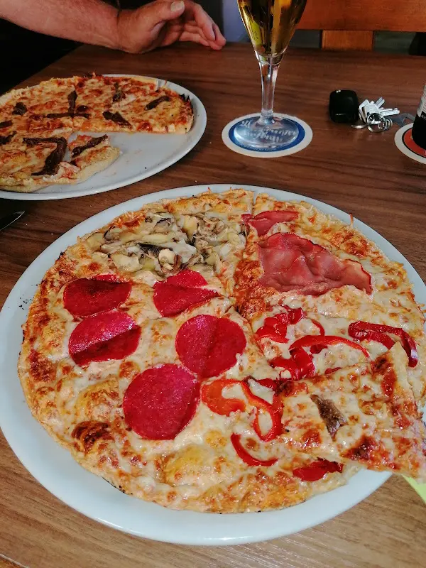 La Luna_Main_slider_image_3