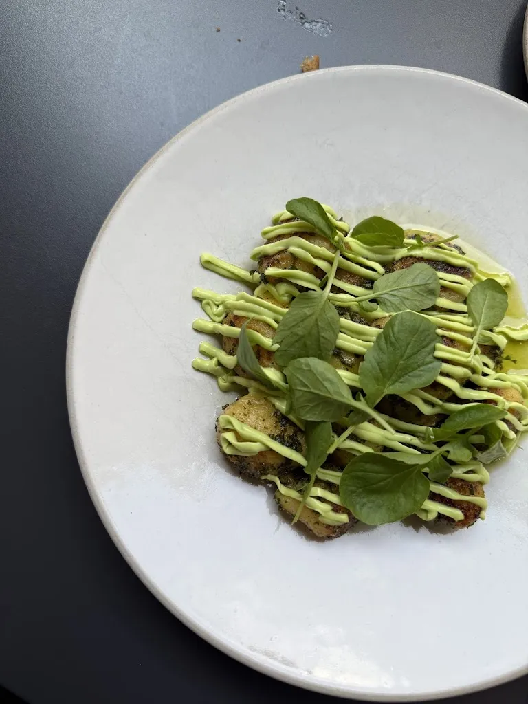 Valerie Koon_moment_Bern_recensione