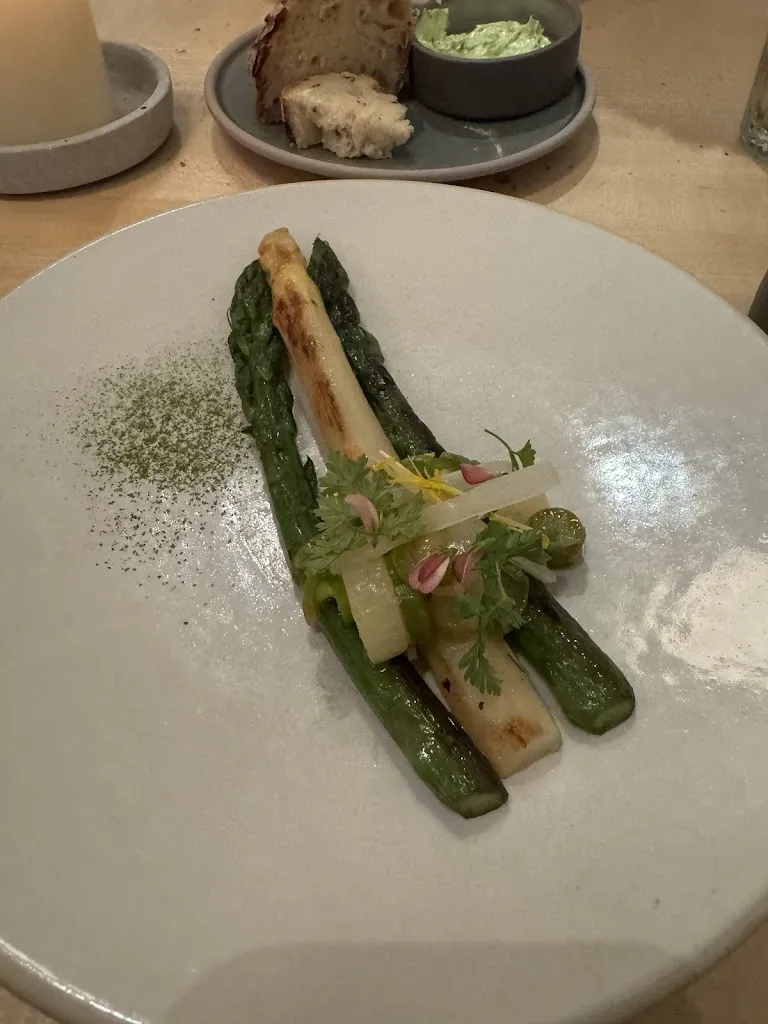 Jessica Bello Salguero_moment_Bern_recensione