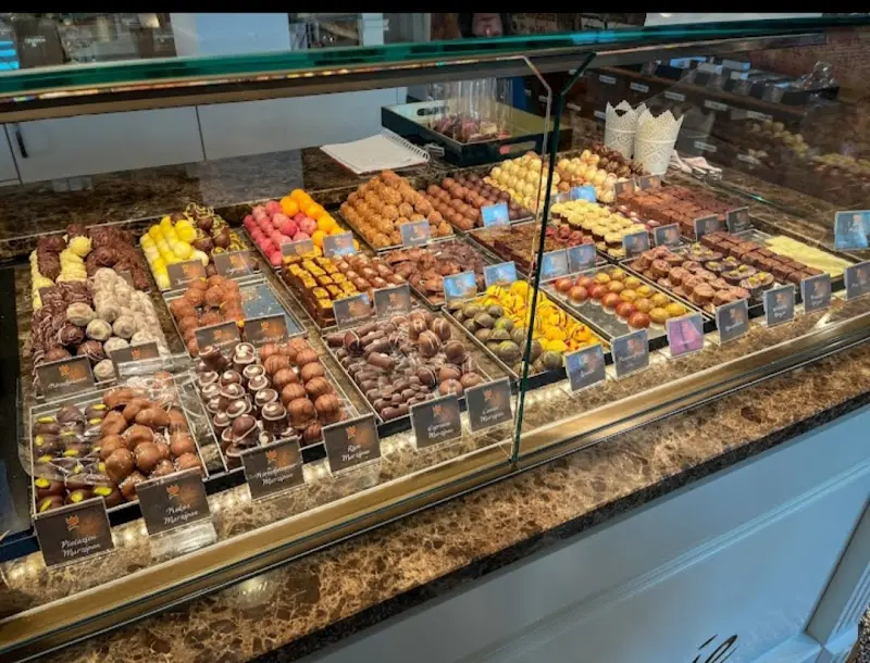 Chocolaterie Café Müller_Schwabmünchen_slider_image_1