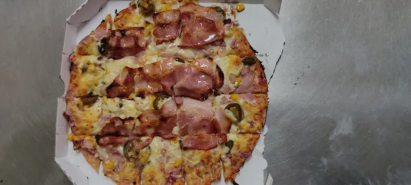 Bains Pizza Service_Schwabmünchen_slider_image_2