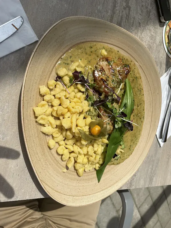 Vanda Vlčková_Landgasthof Weisses Kreuz - Evelin Schmidt_Schwarzenbruck_Bewertung