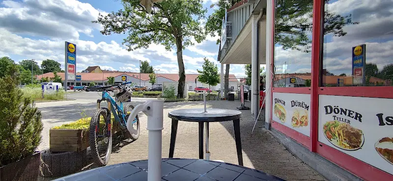 DAG Imbiss_Schwarzenbruck_slider_image_1