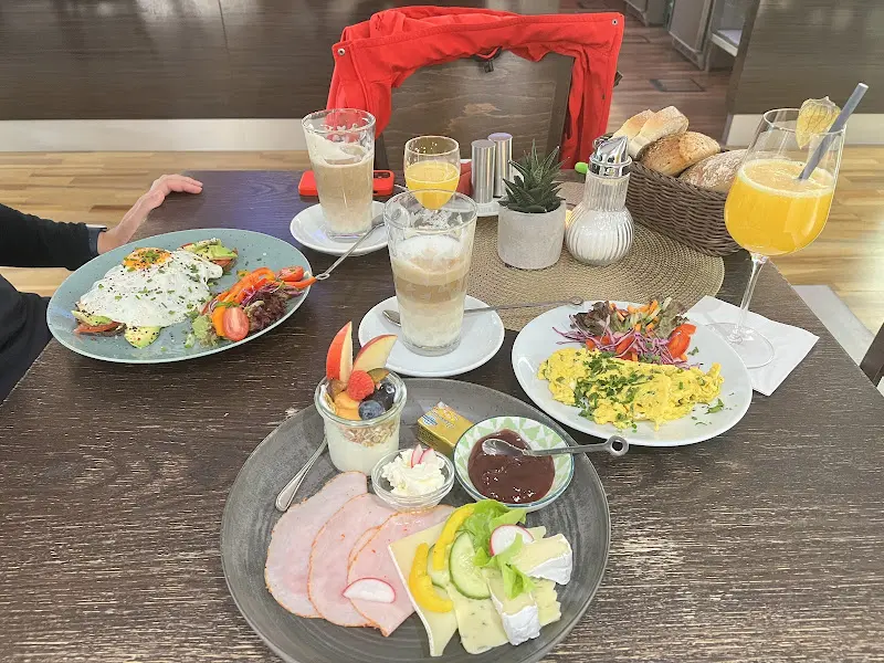 Thomas Zimmermann_Coffeino Schwandorf Cafe_Schwandorf_review