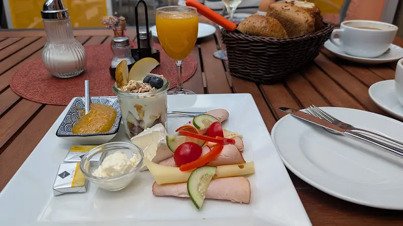 Coffeino Schwandorf Cafe_Schwandorf_slider_image_3