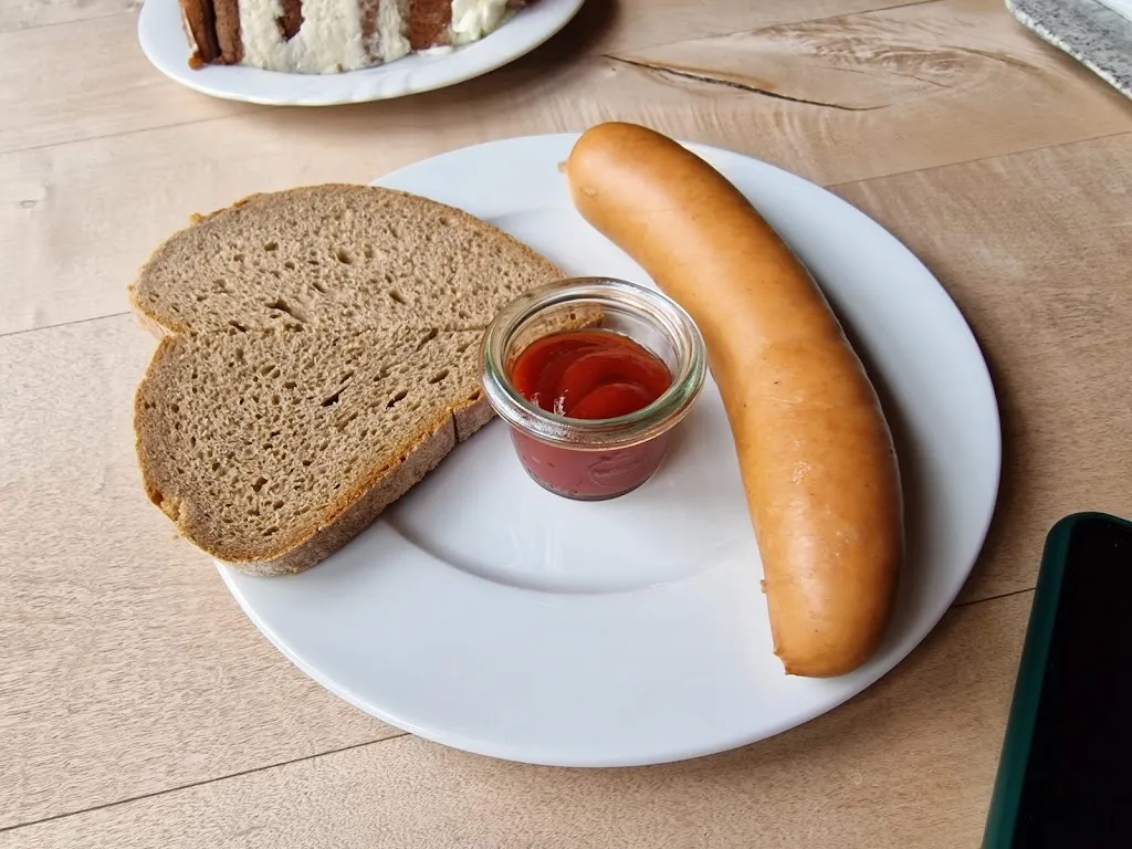 Chin Siew Ming_Gaststätte Bootshaus_Titisee-Neustadt_review