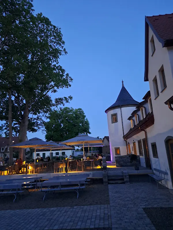 Café Hirschkopf Schlosshotel_Schwebheim_slider_image_3