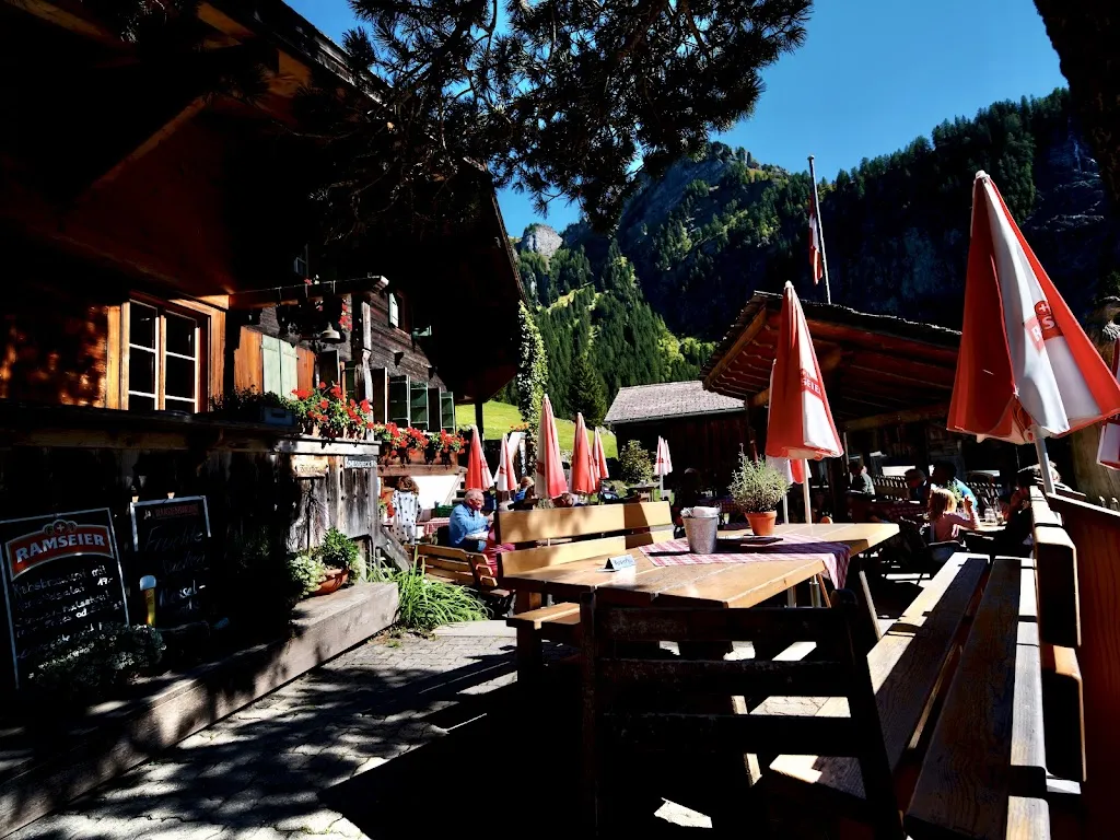 Lauenensee Restaurant_Gstaad_slider_image_1