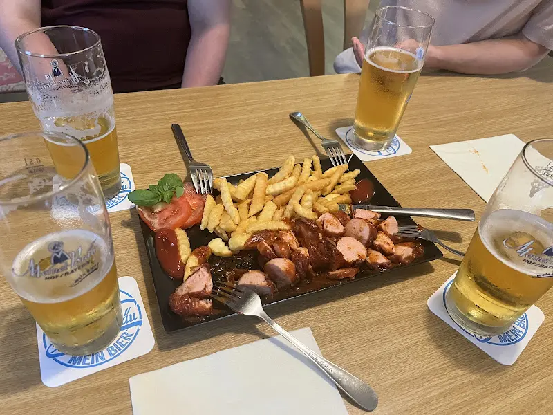 Gaststätte Wolfschlucht Schwarzenbach Saale ristorante a Saale