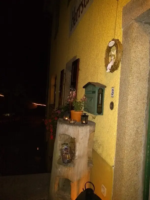 Teri Kind_Teschners Herrschaftliche Gastwirtschaft - Christoph Teschner E.K._Saale_review