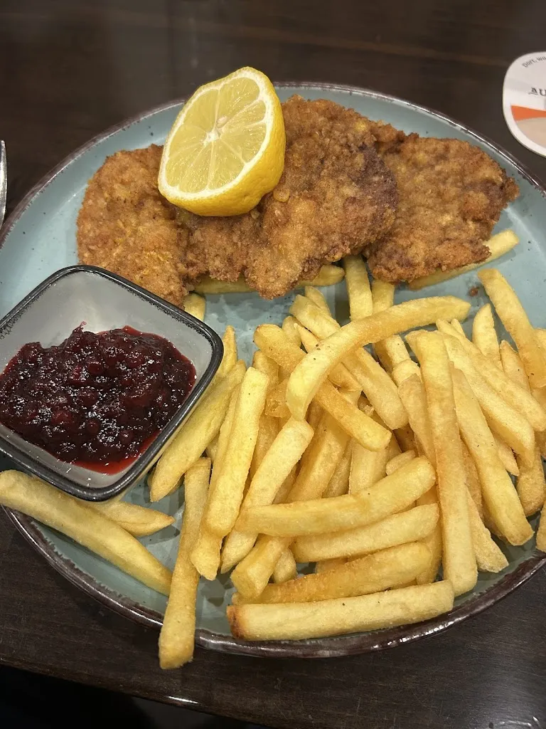 Waldo Smeets_Stadthaus Restaurant Südtirol_Rhein_review