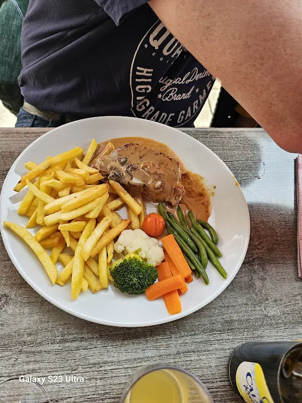 Restaurant Schwarzenbach_Bisisthal_slider_image_3