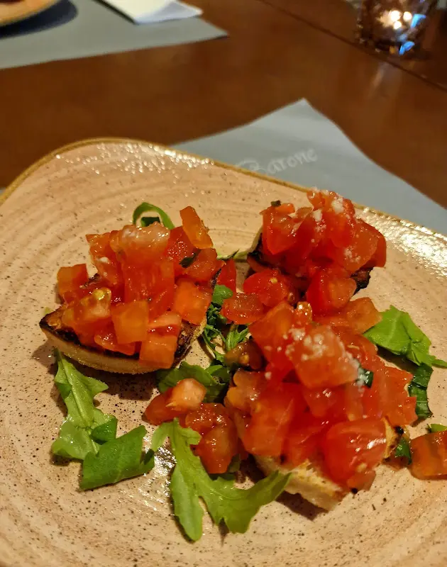 Roland Bürge_Barone_Schwarzenbach_review