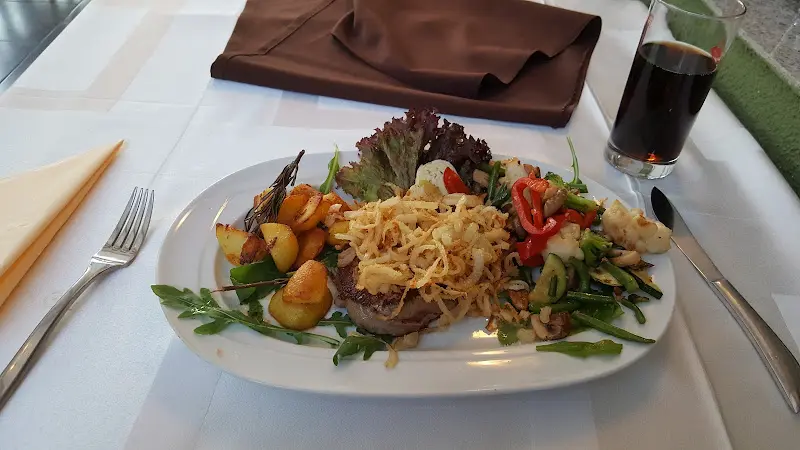 Gallo Nero_Schwarzenfeld_slider_image_2