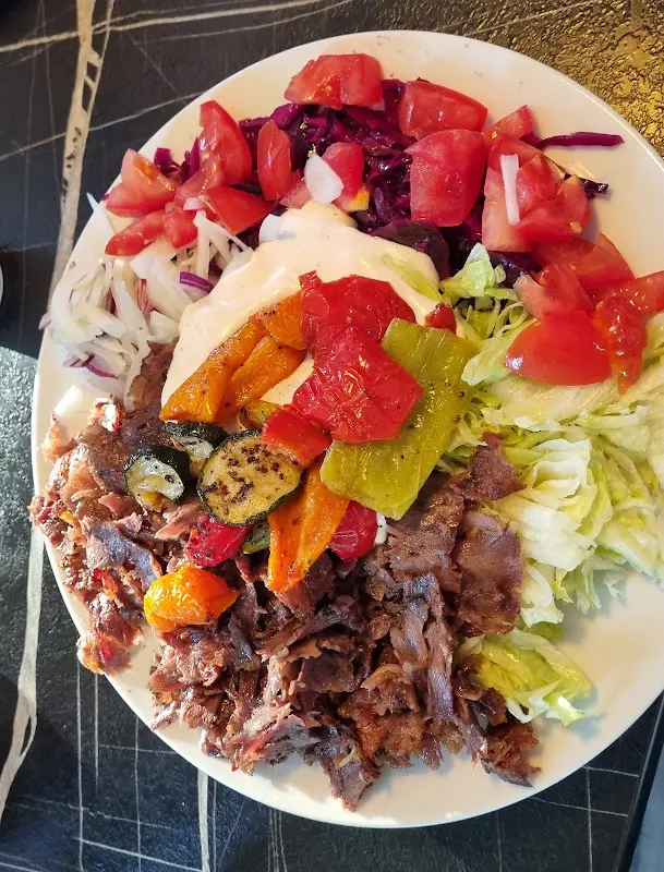 E-SEMI Pizza Pasta Döner_Schwarzenfeld_slider_image_3