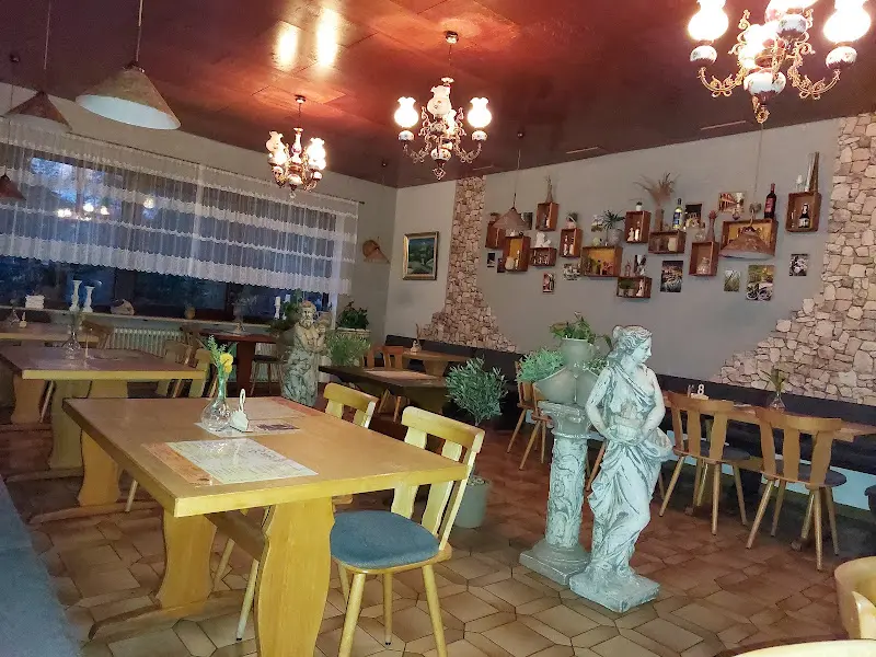 Athen Förbau restaurant in Saale