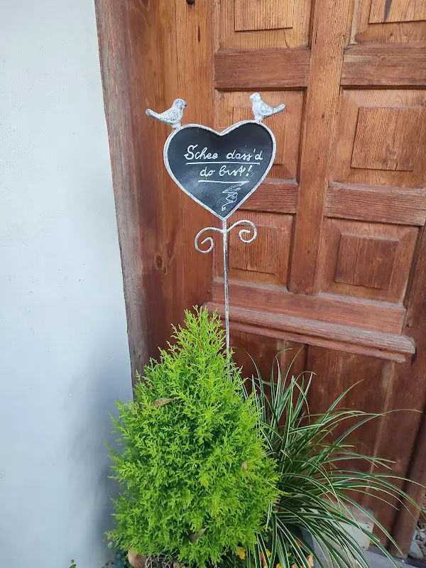 Jürgen Haarmann_Schlosswirtschaft Walkersaich_Schwindegg_recensione