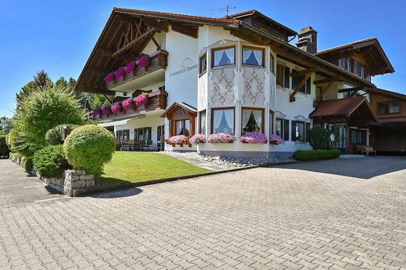 Hotel & Restaurant Landhaus Grobert_Seeg_slider_image_1