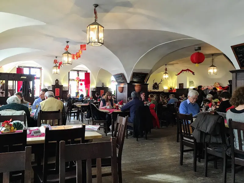 Dan Bieler_Bräustüberl Schloss Seefeld_Seefeld_reseña