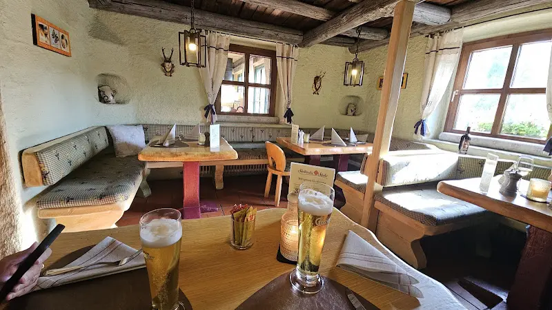 Restaurant Südtiroler Stube_Austria_slider_image_3