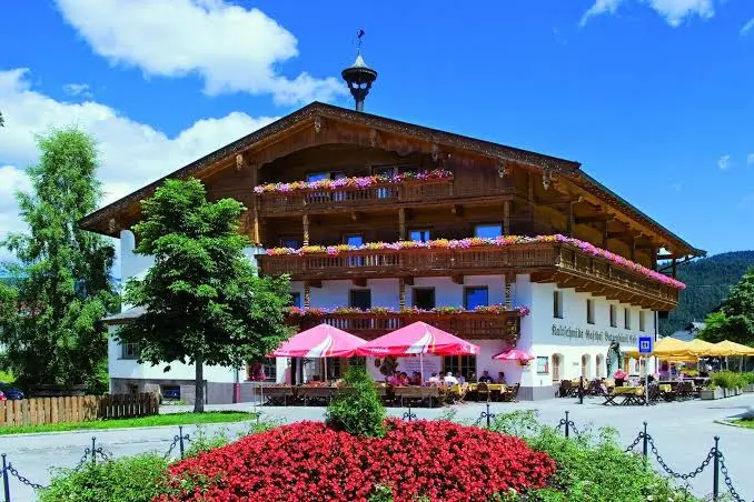 Gasthof Batzenhausl Seefeld restaurant in Austria