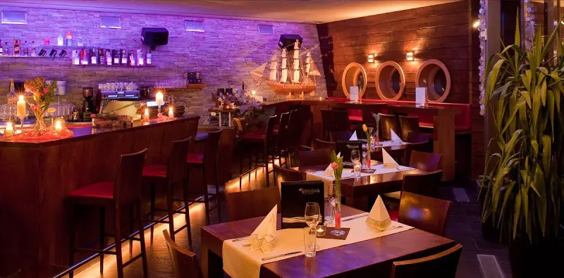 Restaurant & Bar - Strandperle Seefeld | Location für Hochzeiten & Firmenfeiern_Austria_slider_image_1