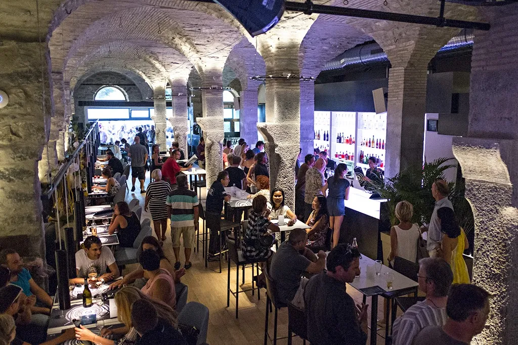 KJU restaurant in Vevey