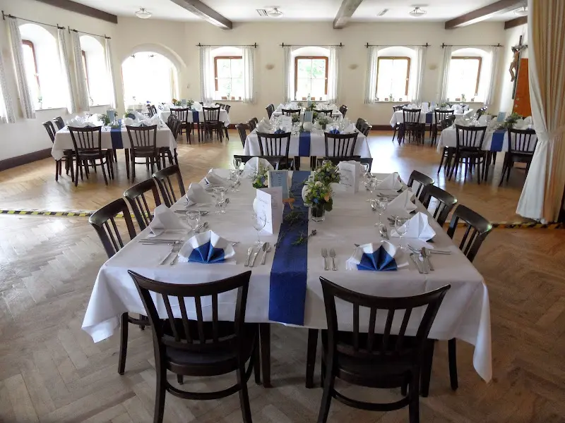 Gaststätte Zum Alten Wirt restaurant in Seeon-Seebruck