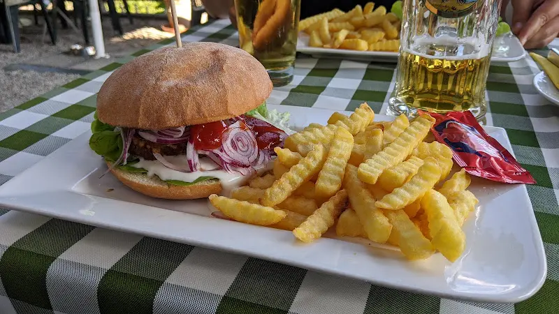 Cafe Waltenbergstüberl_Seeon-Seebruck_slider_image_2